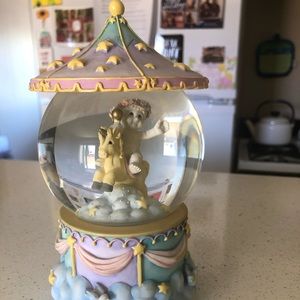 VINTAGE - Cherub Carousel singing snow globe “Over the Rainbow”